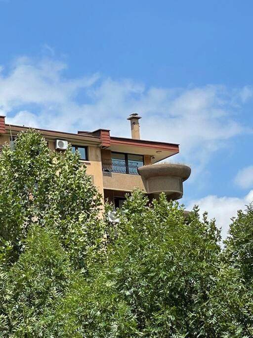 The White Soap Rooftop Скопье Экстерьер фото